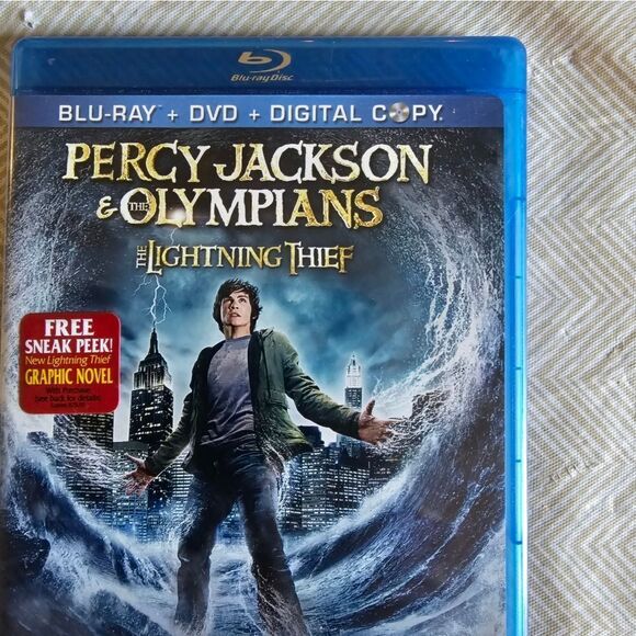 DVDS blue ray Percy Jackson & The Olympians & Snow white pre-owned - Picture 4 of 8